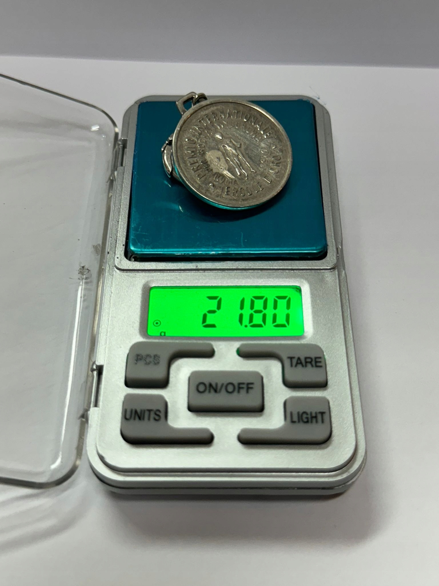 15617670080