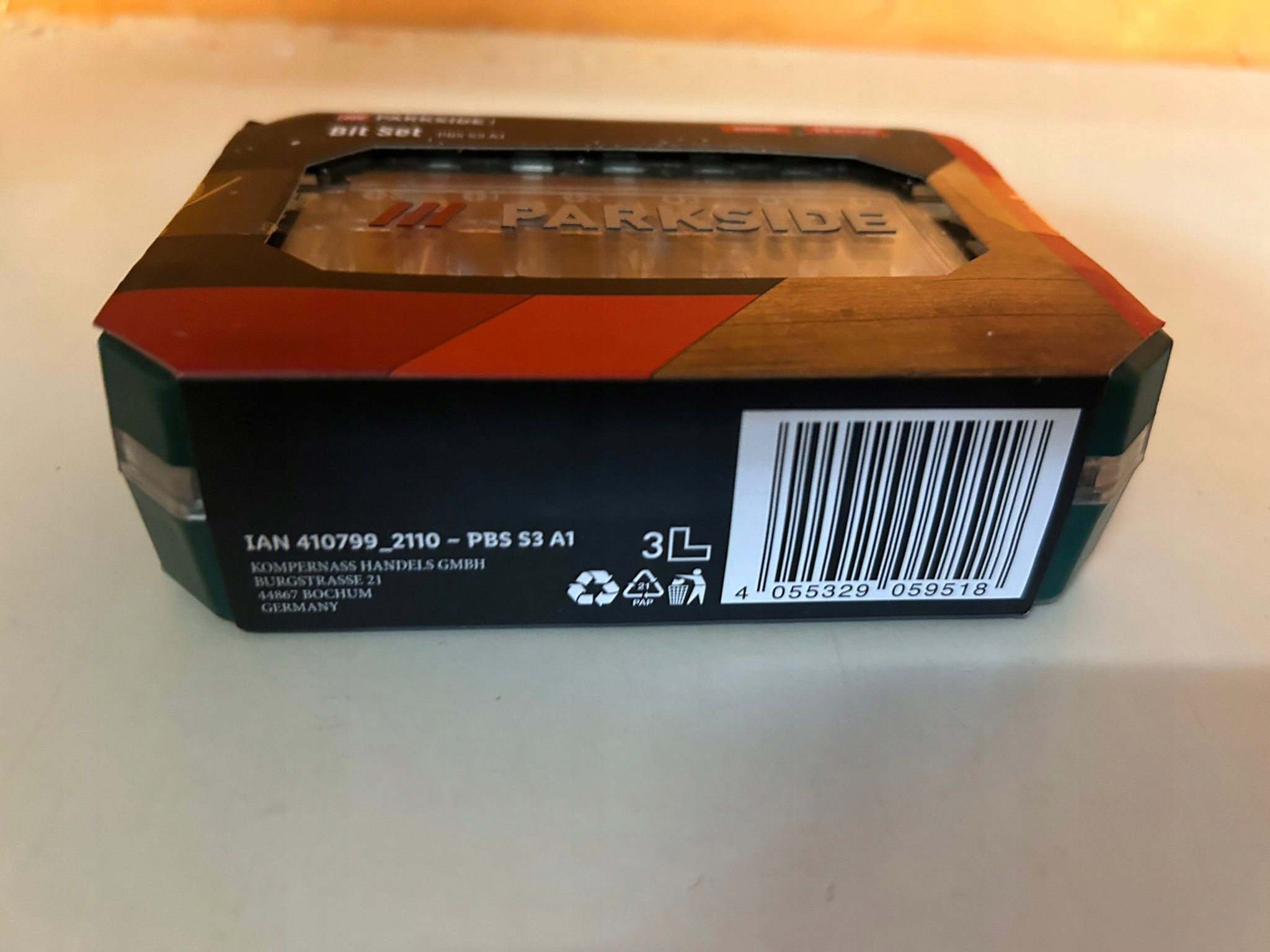 15657500272