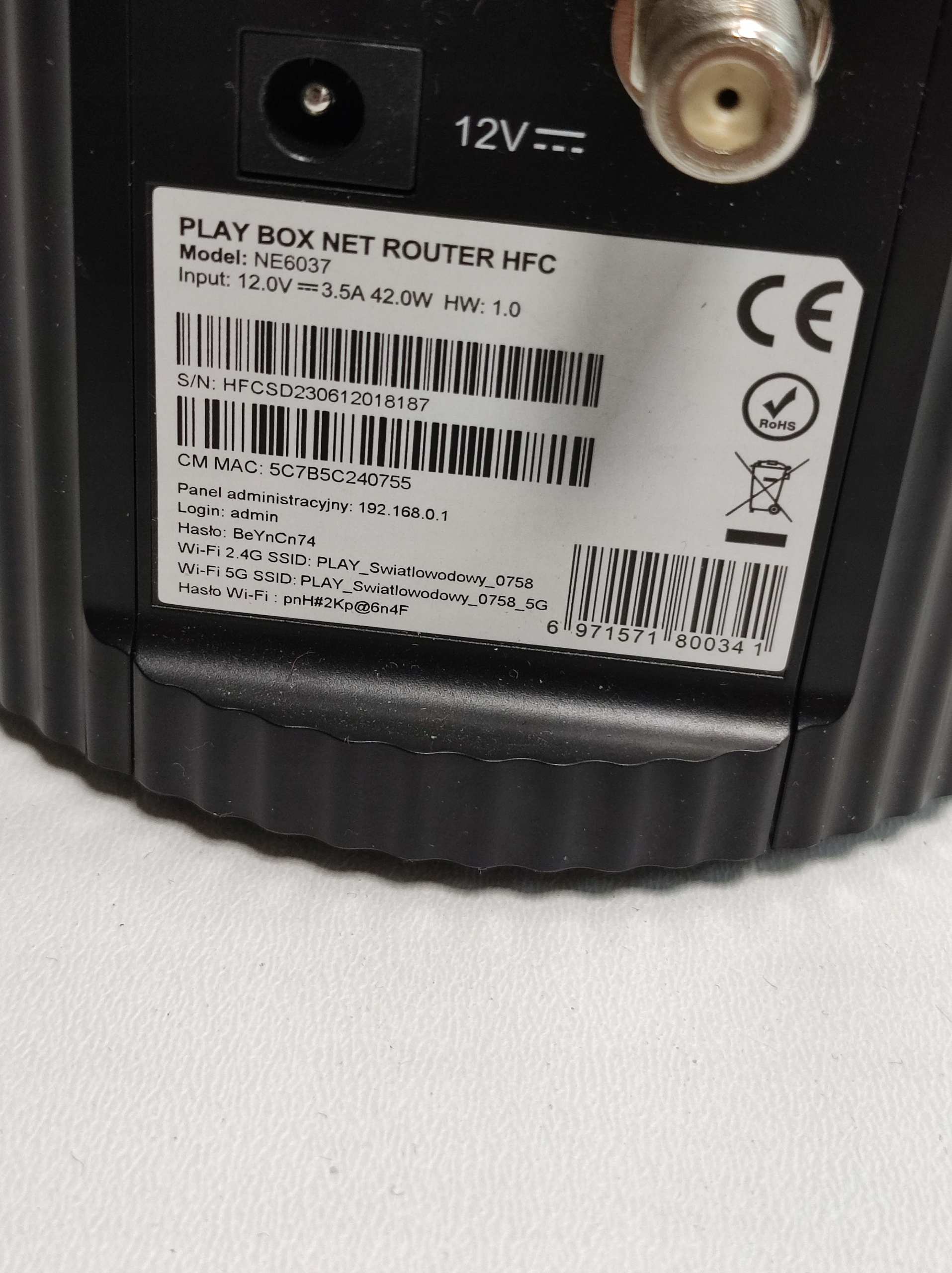 15992703901