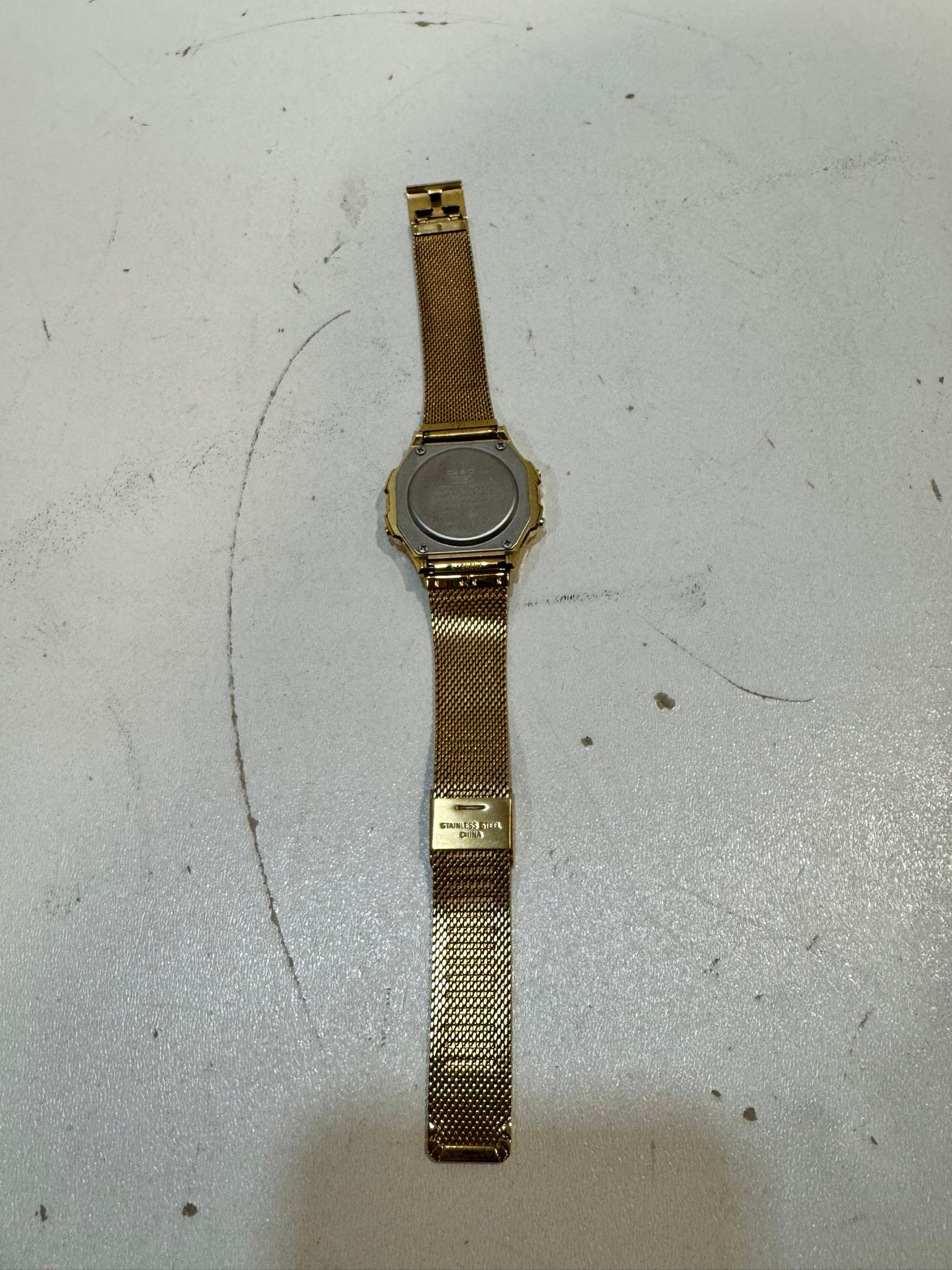 17553940186