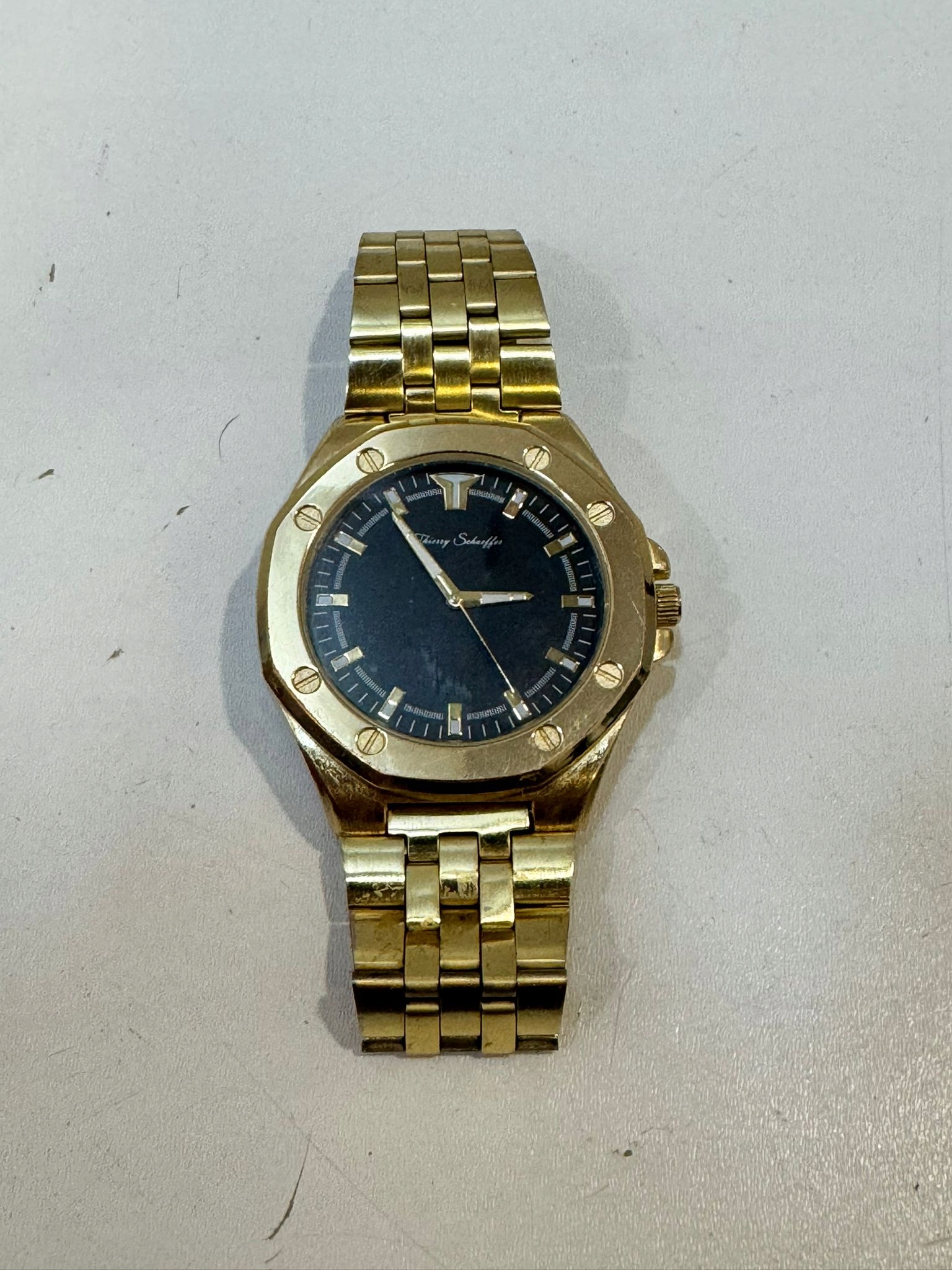 17588829615