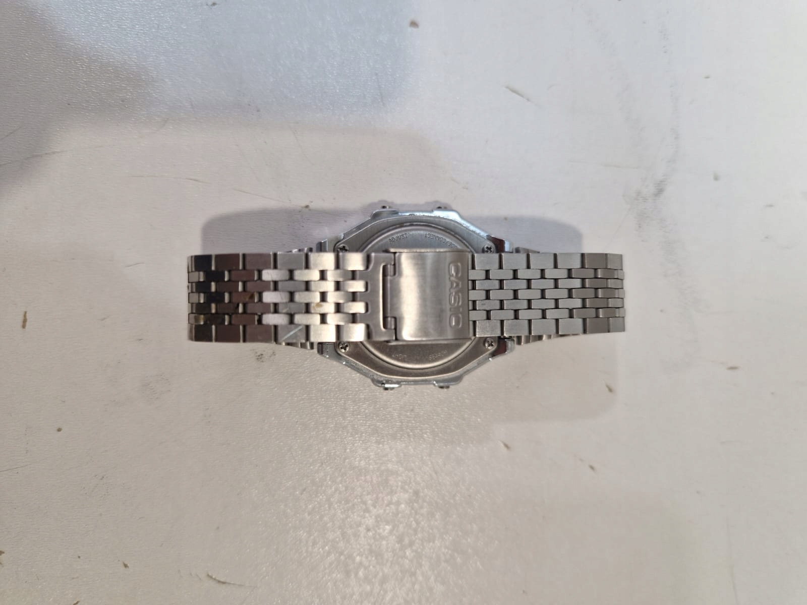 17629032902