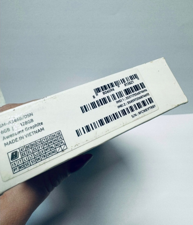 17633087969
