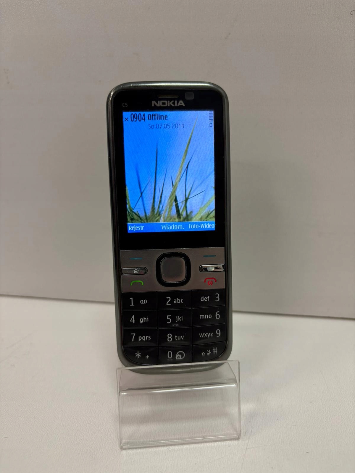 17646235603