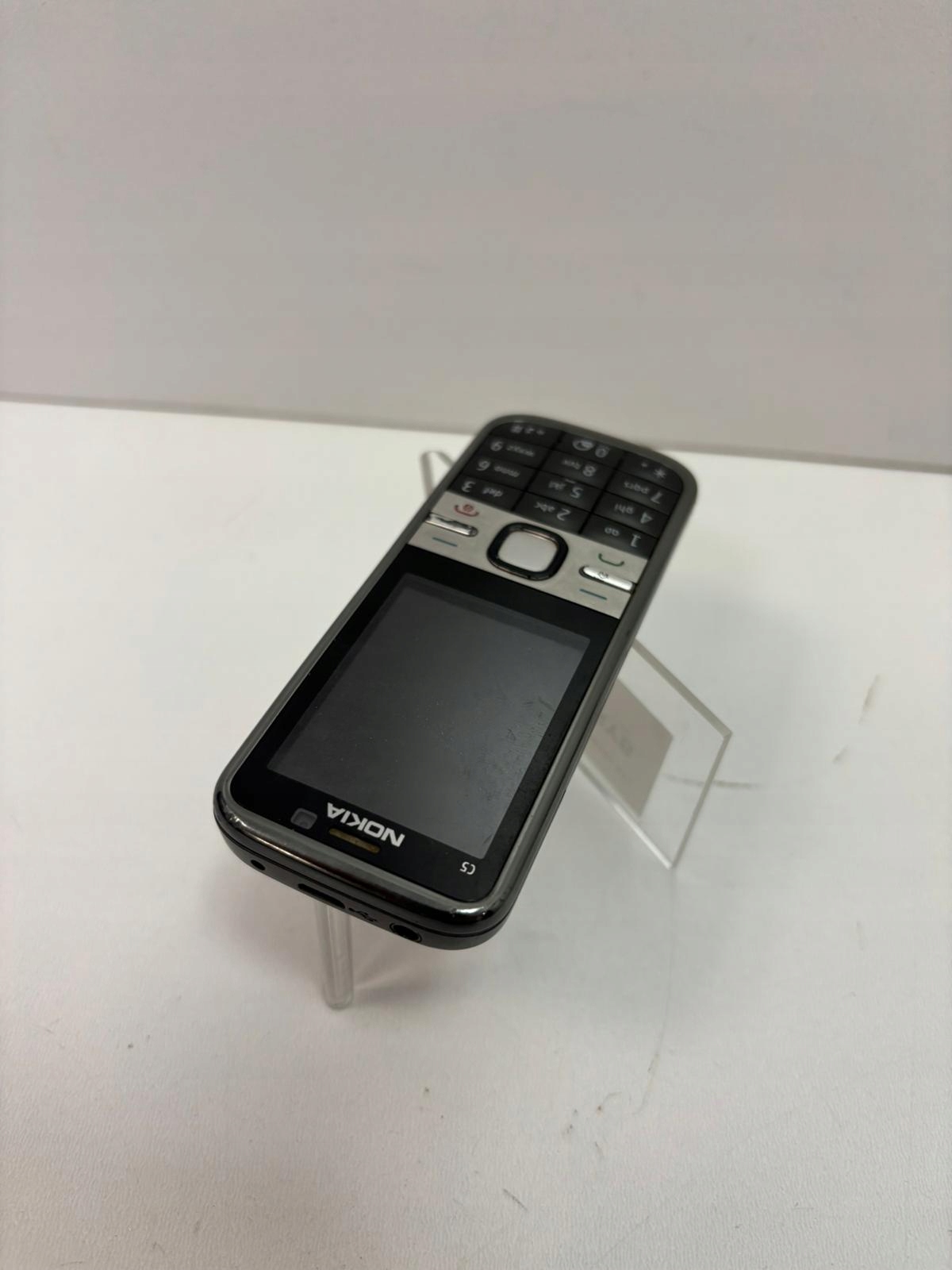 17646235603