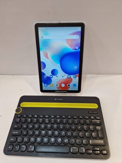 17656003199