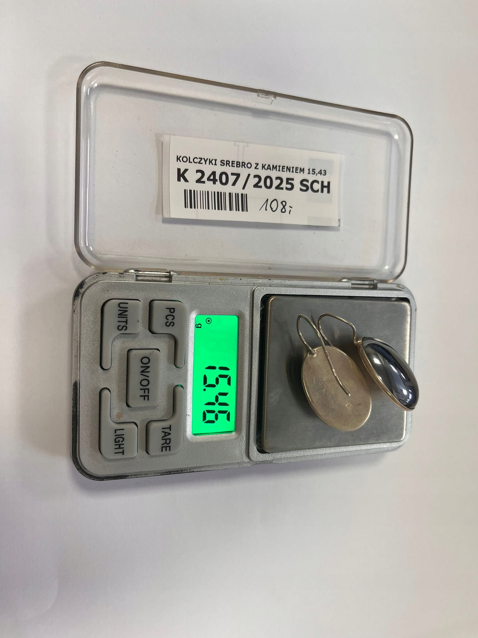 17692894047