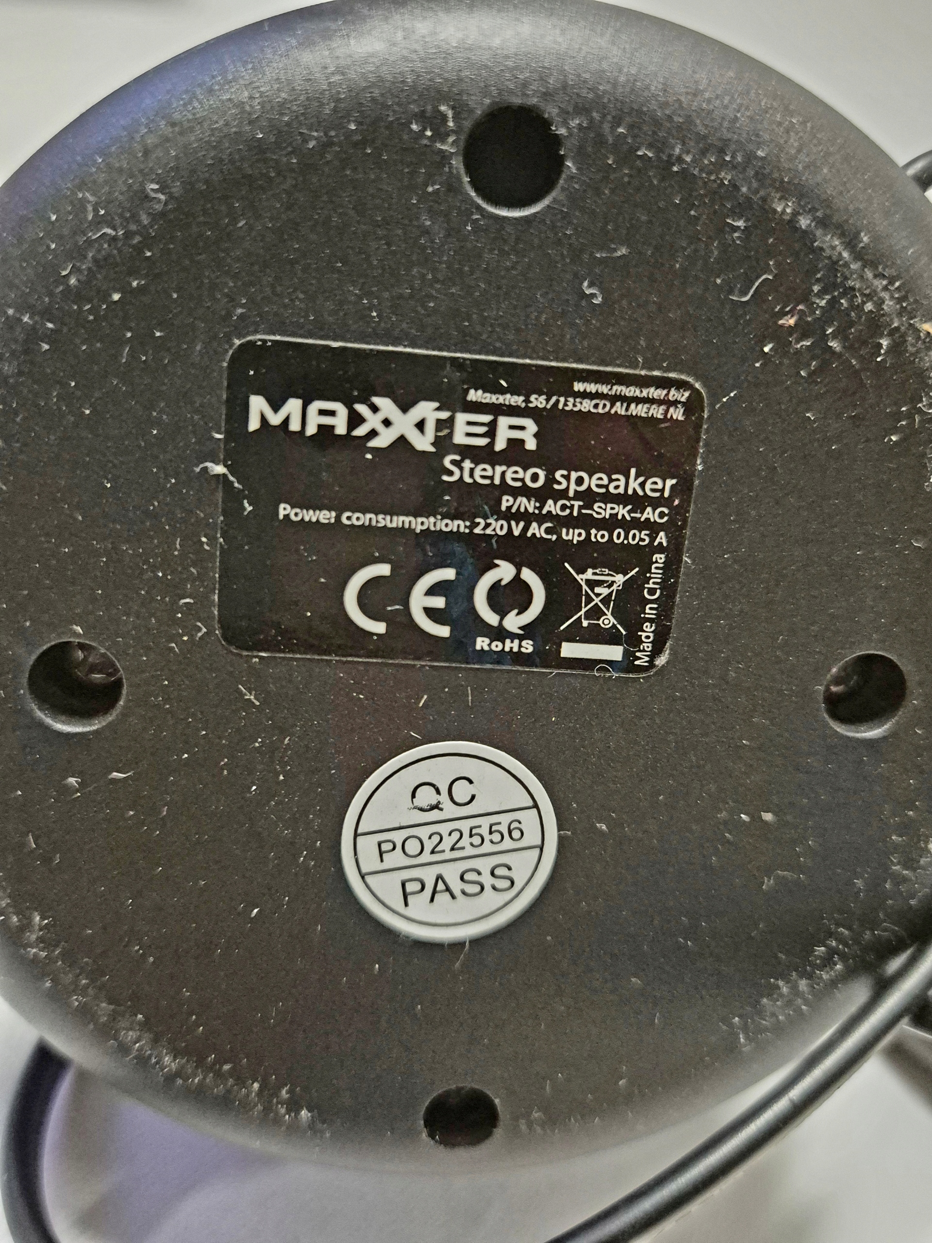 17695076971