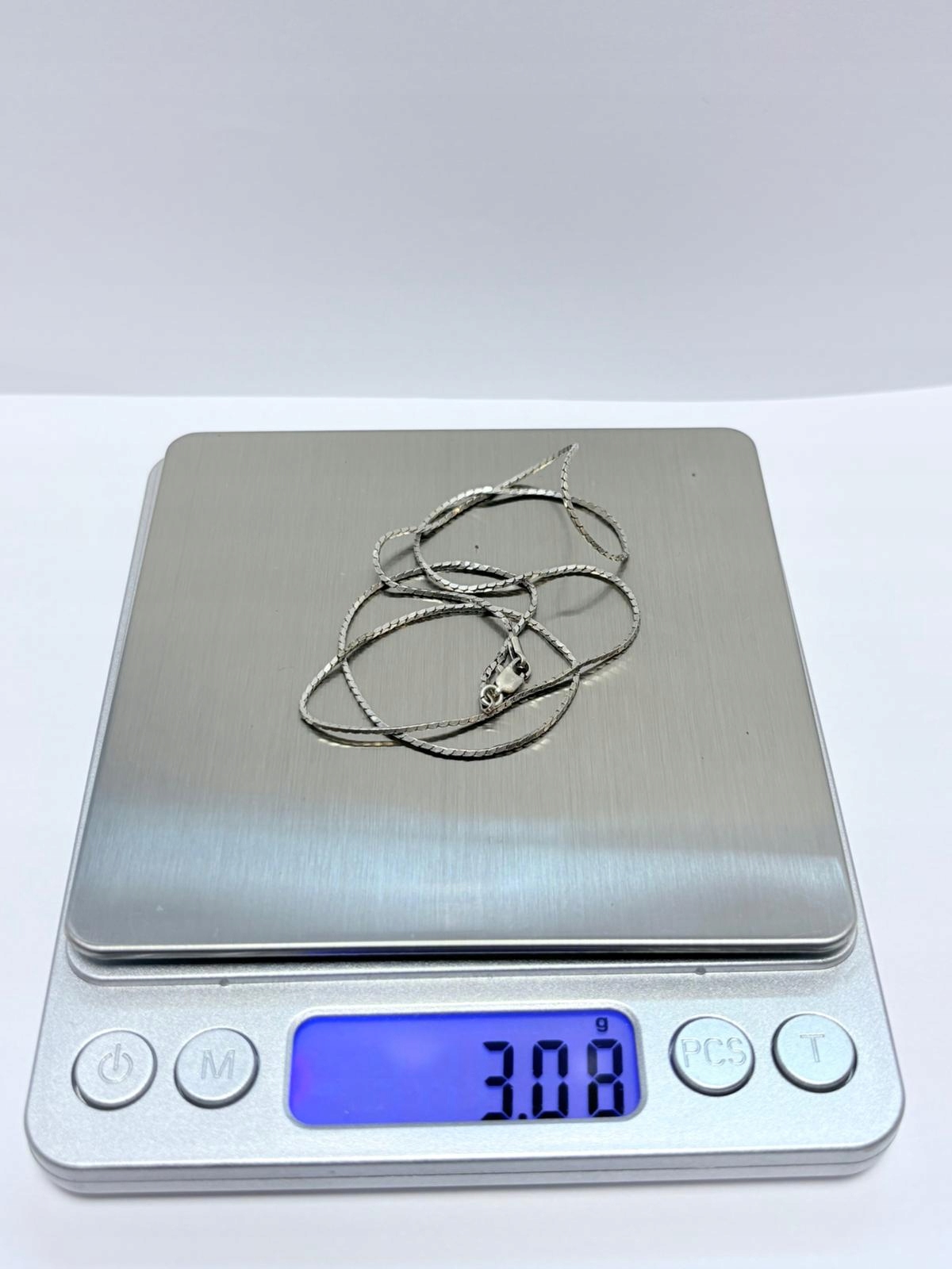 17735290386