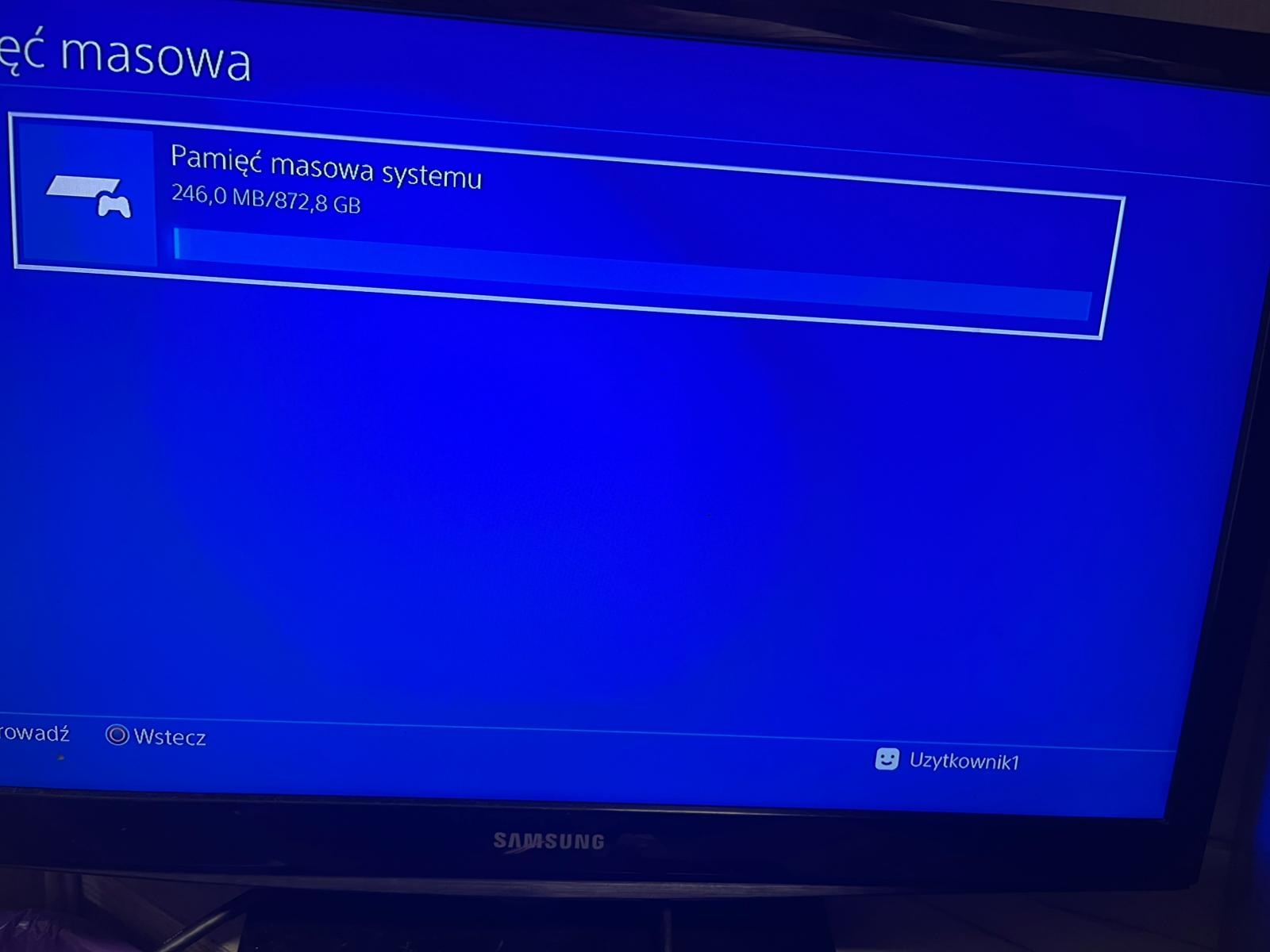 17737635808