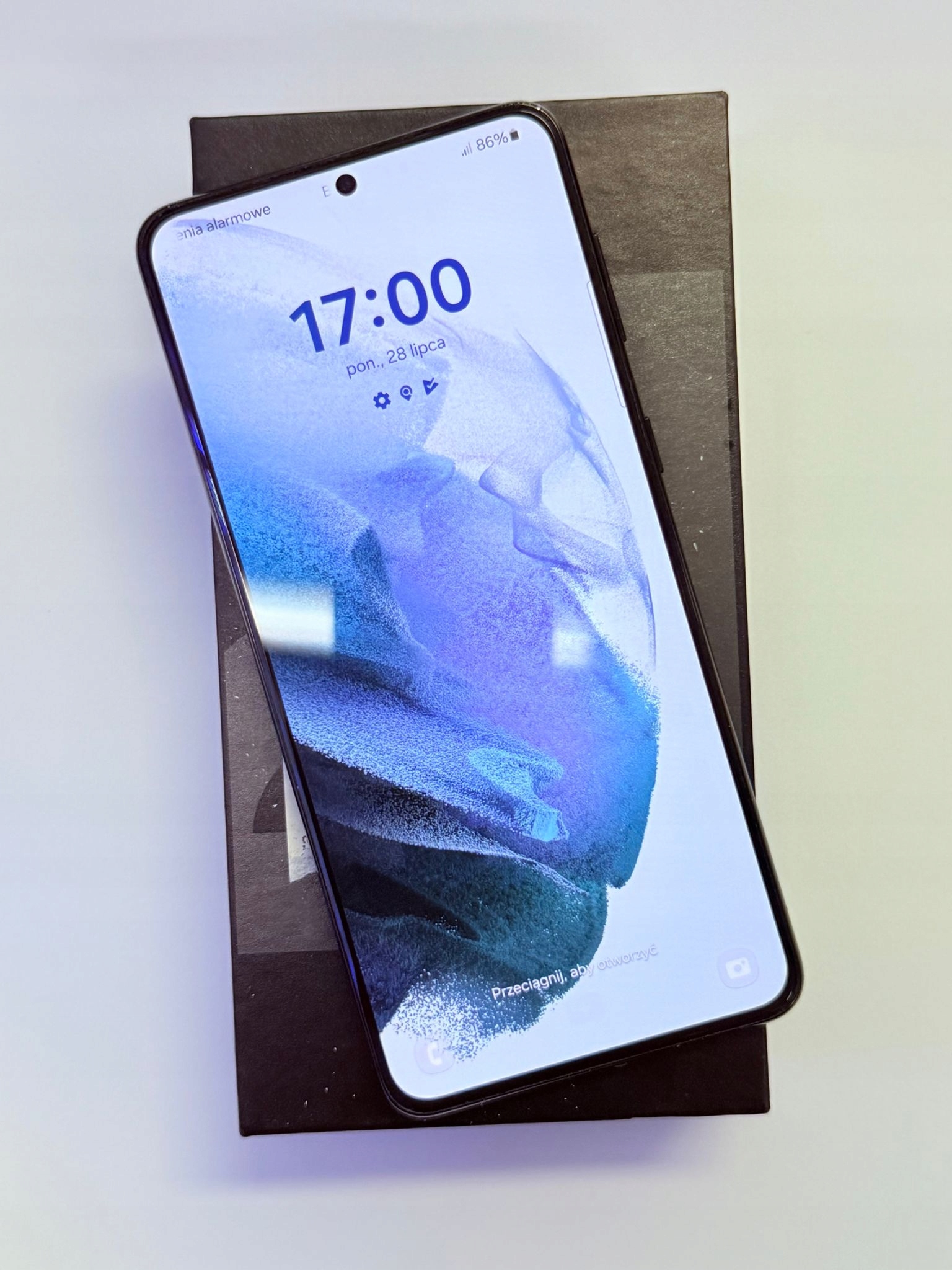 17751050079