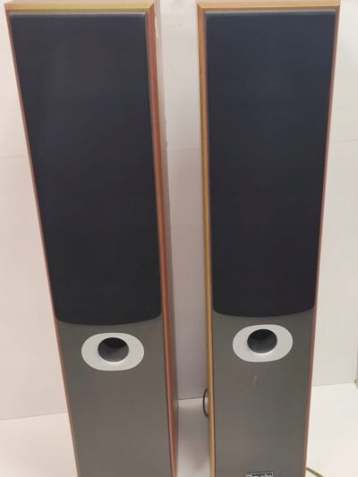 17700328428