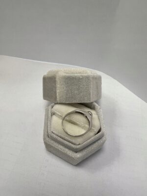 17858638987
